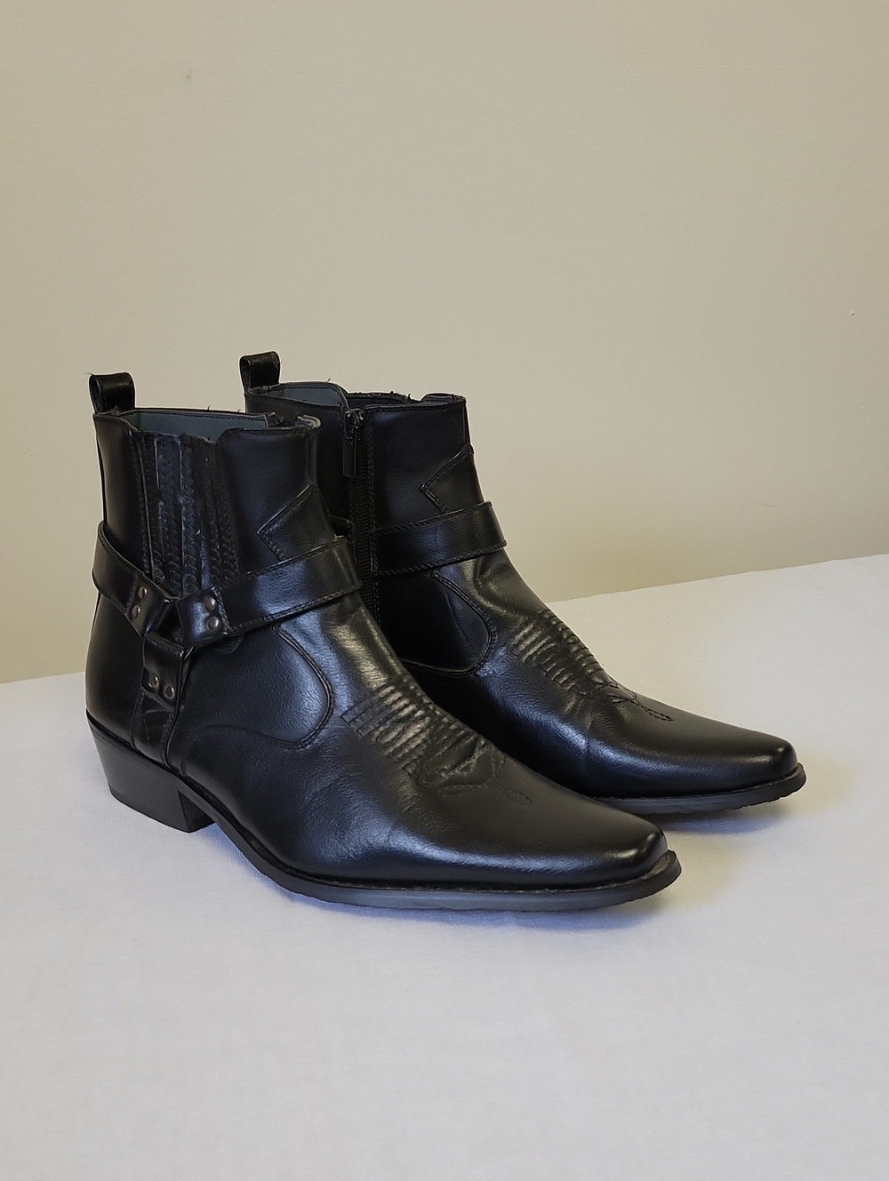 Men's Black Leather Western Chelsea Boots